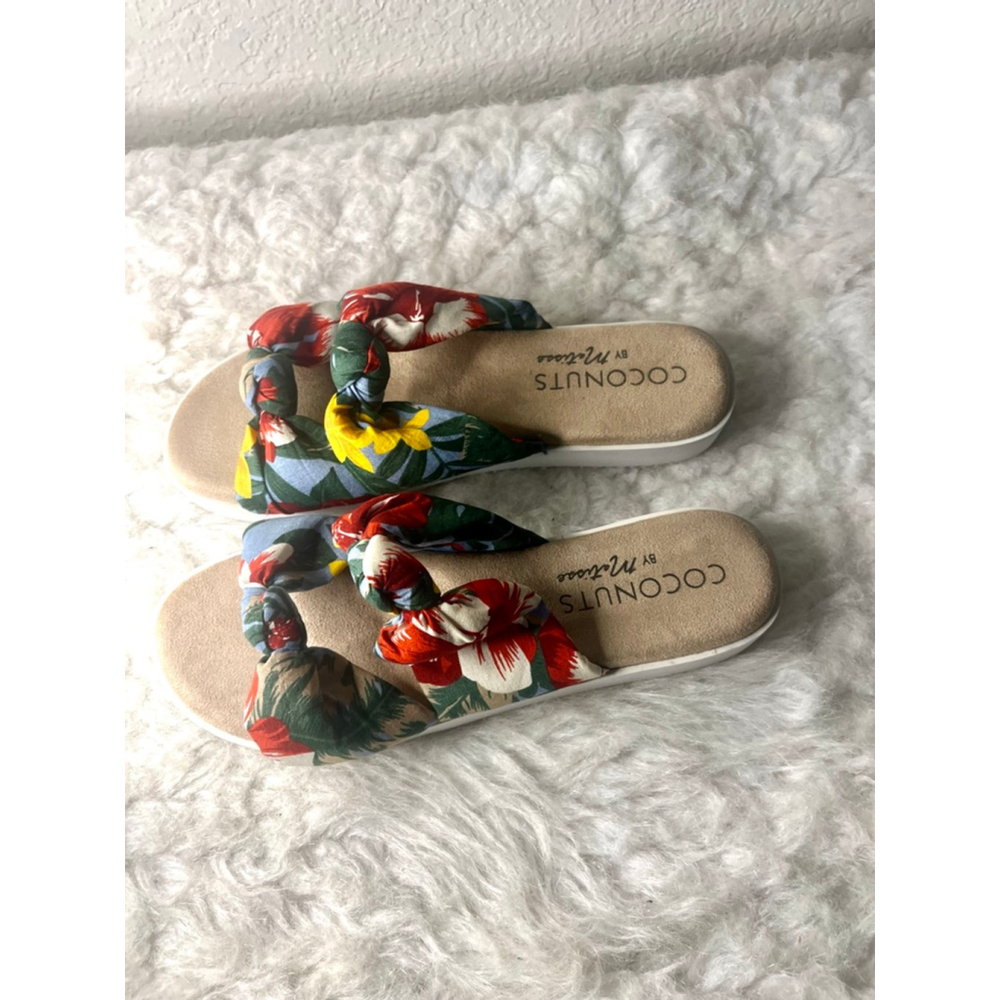 Coconuts by Matisse Tropical Knot Fabric Upper Women Size 9M - Picture 5 of 7